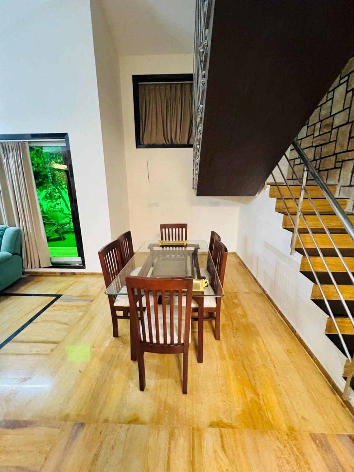Taj Villa With Free Wifi 罗纳瓦拉 外观 照片